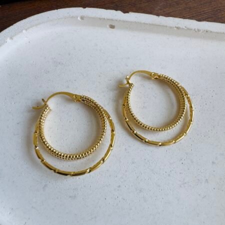 Argola 3 aros com fecho Italiano Banho de Ouro 18K.