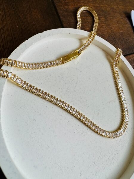 Colar de Riviera Baguete Banho de Ouro 18K